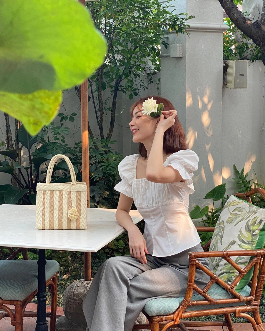 Nàng tóc ngắn đẹp xuất sắc từ visual tới phong cách nếu tủ đồ có 5 món thời trang- Ảnh 2. 5 món thời trang giúp nàng tóc ngắn đẹp xuất sắc