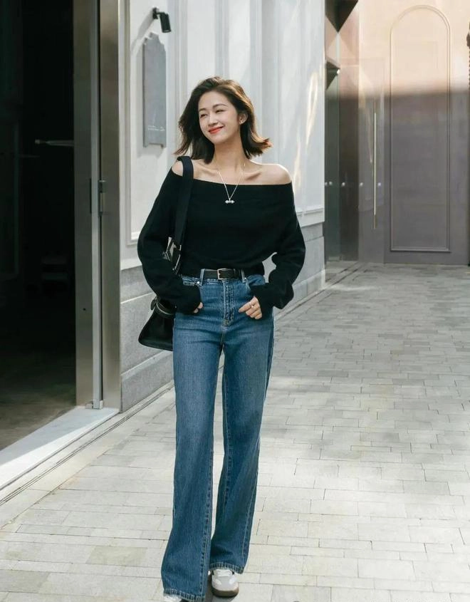 Mix quần jeans sao cho hiện đại 