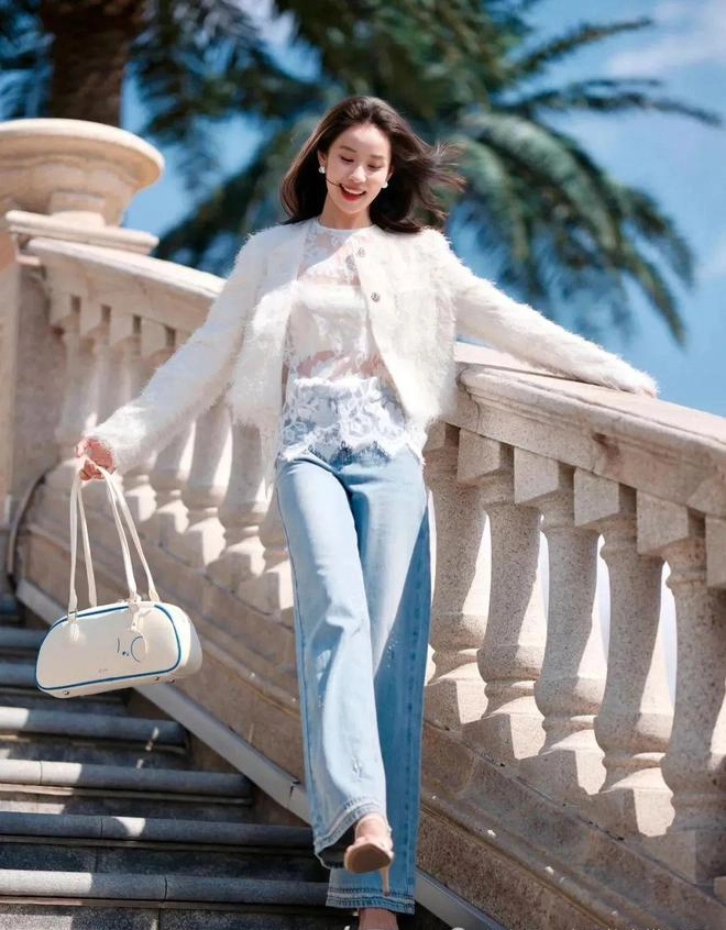Mix quần jeans sao cho hiện đại 