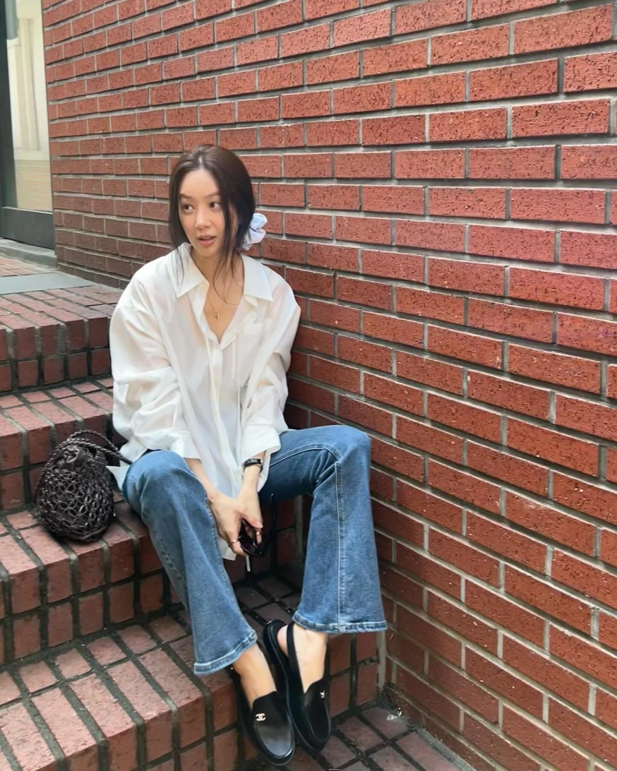 Quá mê style tối giản của nữ diễn viên Hàn Quốc 44 tuổi- Ảnh 1. mờ ê style tối giản của nữ diễn viên hàn quốc jung ryeo won