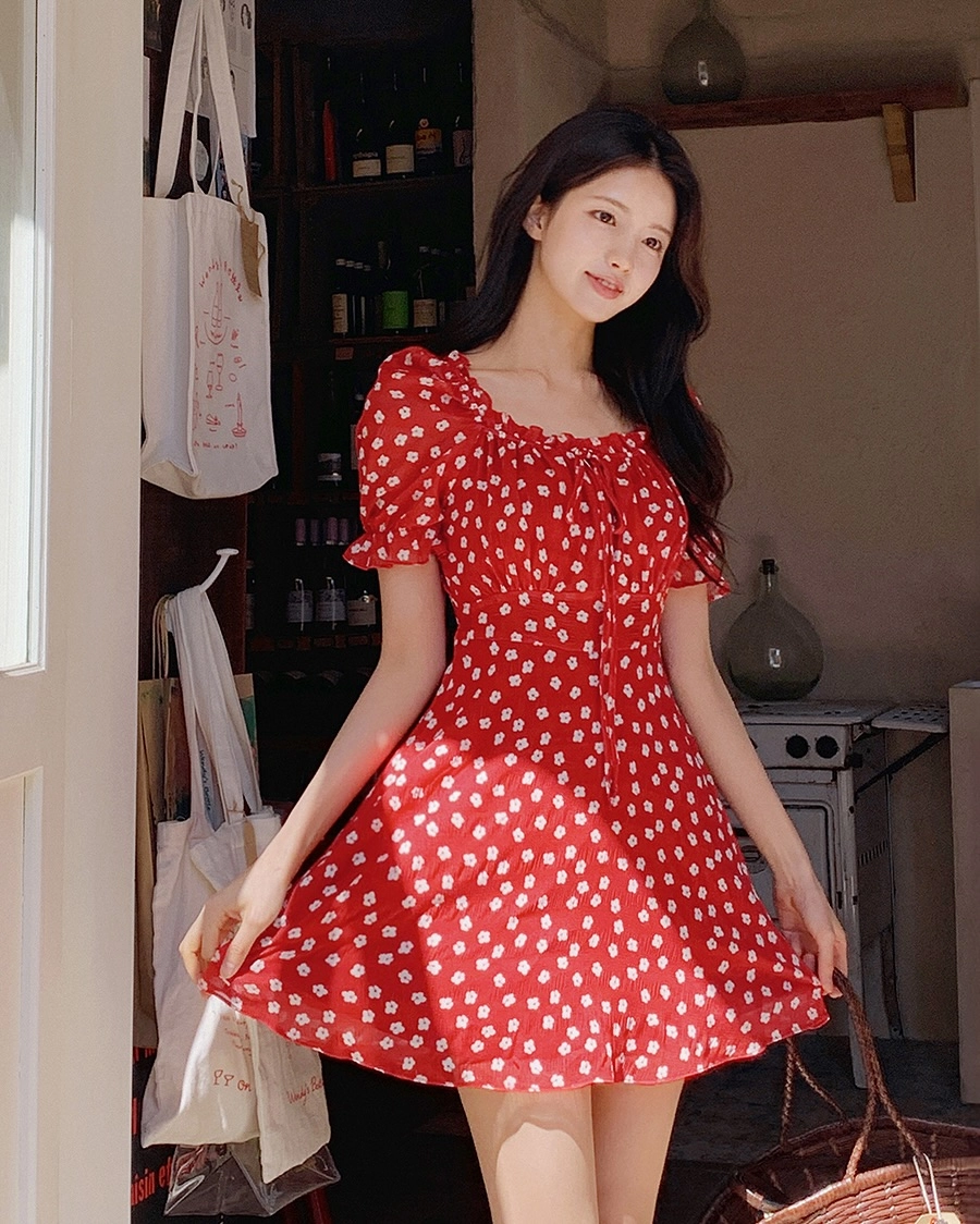 Những mẫu váy hè nên có ngay trong tủ đồ