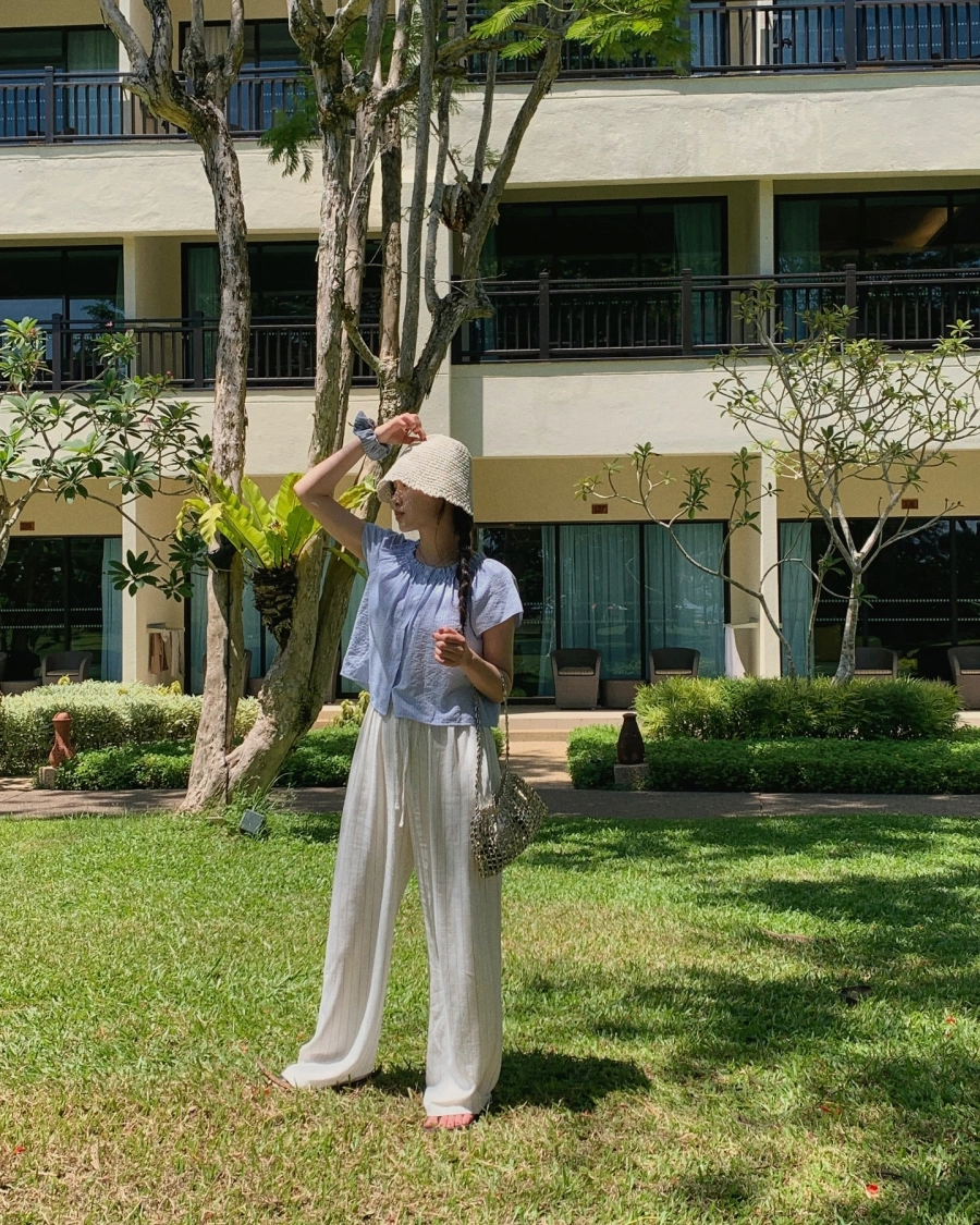 Diện quần dài hợp xu hướng hè 2025