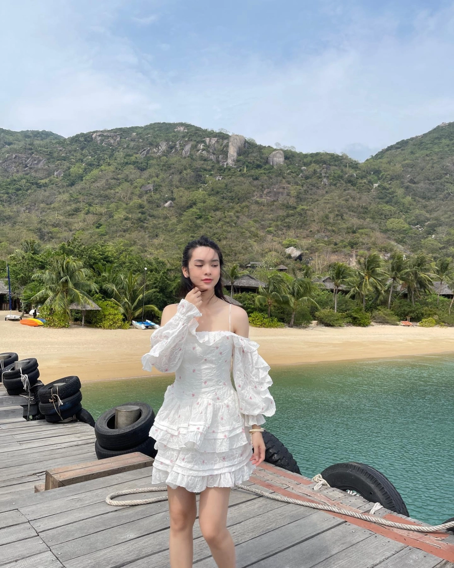Style diện váy của nữ diễn viên quỳnh lương