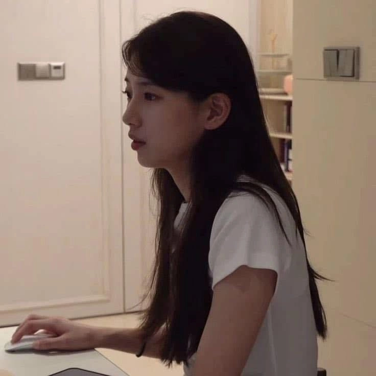 Suzy để mặt mộc kéo gần 2 triệu lượt vào hóng- Ảnh 4. Mặt mộc của suzy hút 2 triệu người xem