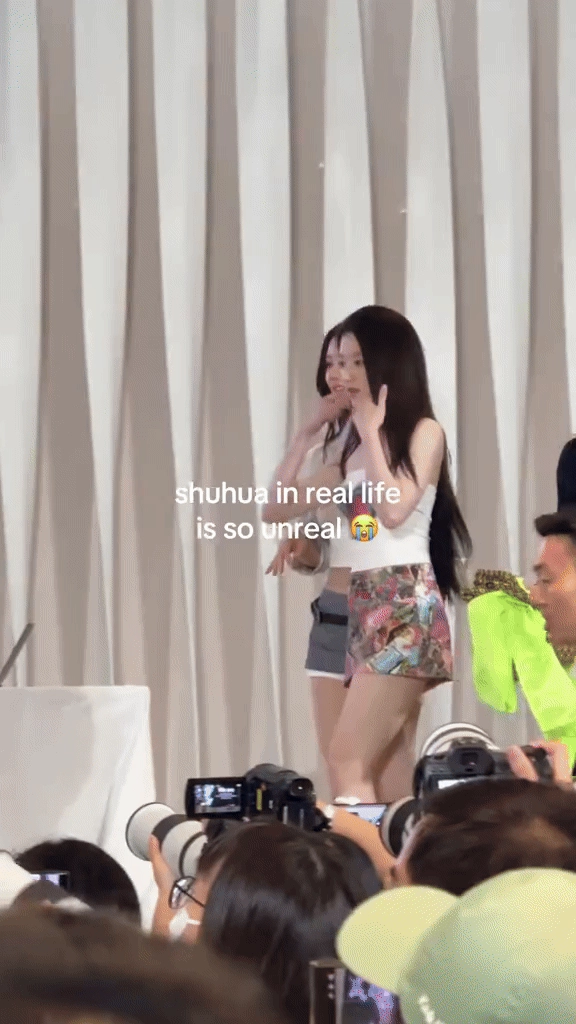 Vẻ đẹp tự nhiên của shuhua diệp thư hoa