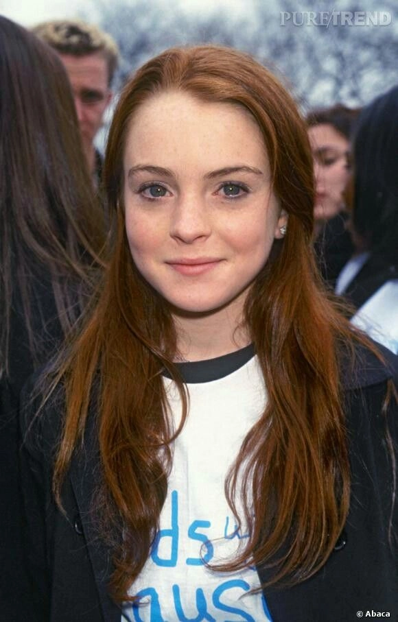 Lindsay lohan trẻ đẹp khó tin trong buổi quảng bá phim mới đây