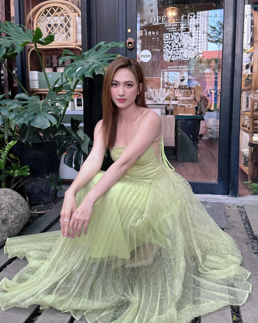 Ảnh mới của Visual phi giới tính của nữ diễn viên trăm tỷ phương anh đào