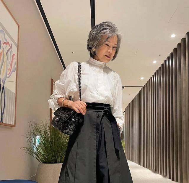 Học bí kíp mặc đẹp từ fashionista 70