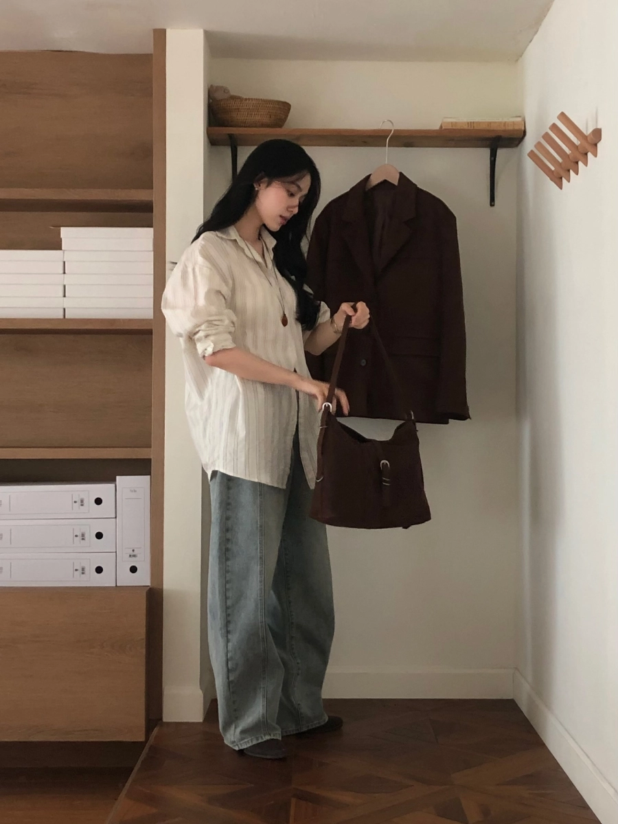 Áo trắng và quần jeans xanh nàng đã thử 